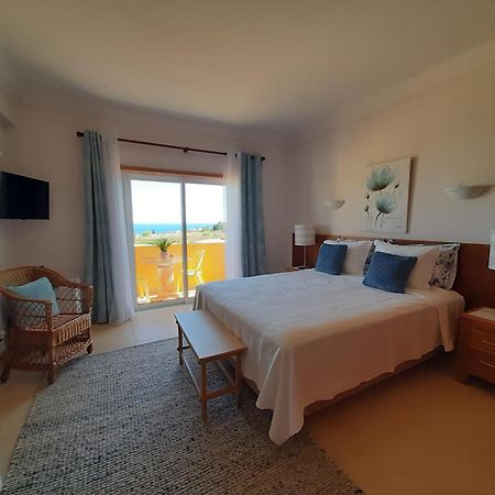 Lucie Lime Guesthouse Praia Da Luz Exterior photo