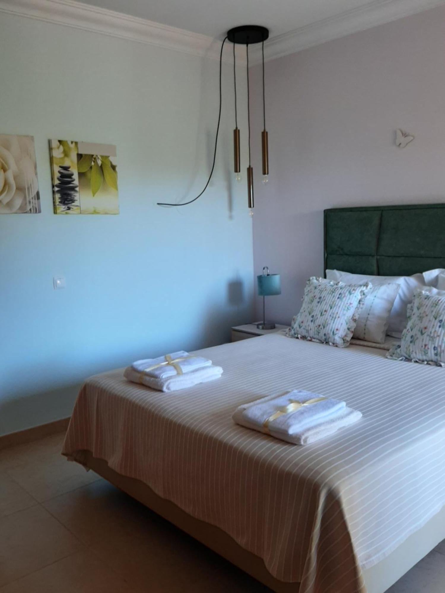 Lucie Lime Guesthouse Praia Da Luz Exterior photo